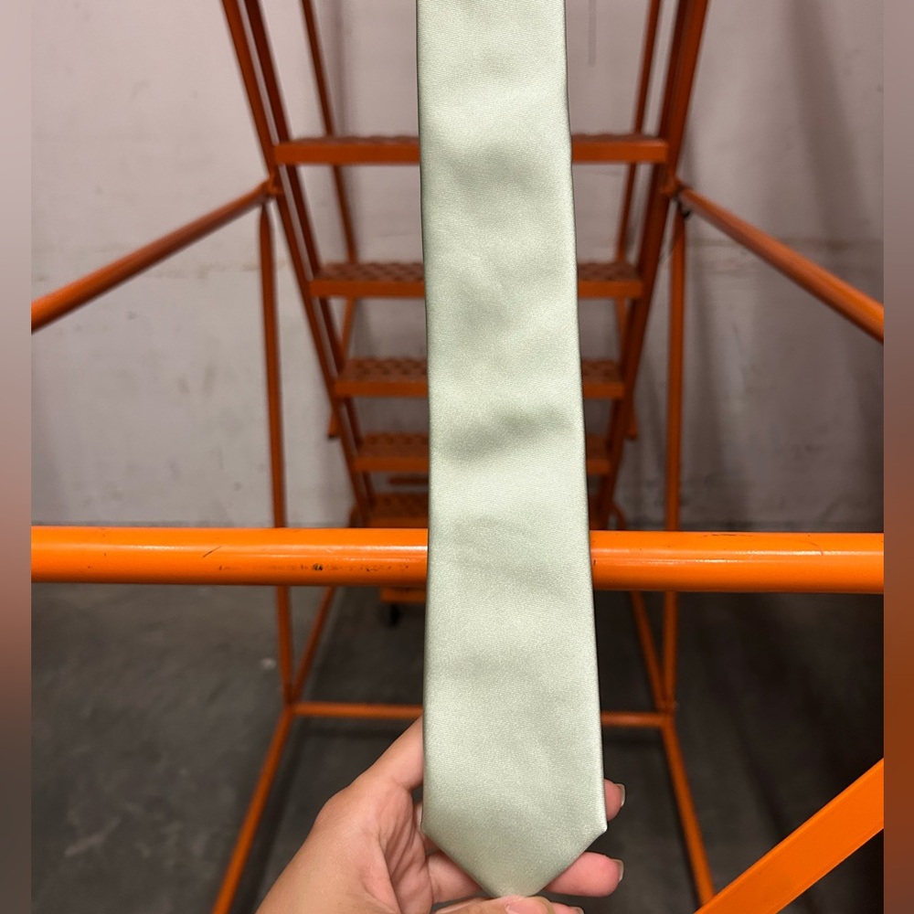 Elegant Light Green Tie from Italy